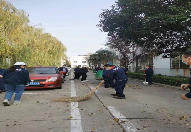中小型必发bifa制造部开展驻厂时代卫生大扫除活动
